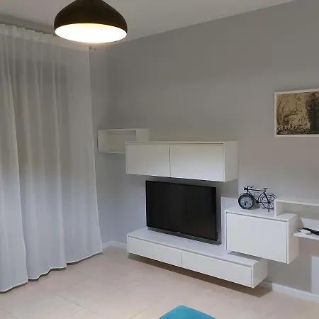 K2 Home - 5Th Floor Tirana Buitenkant foto
