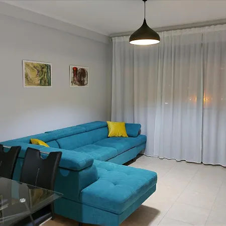 K2 Home - 5Th Floor Tirana Buitenkant foto