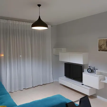 K2 Home - 5Th Floor Tirana Buitenkant foto